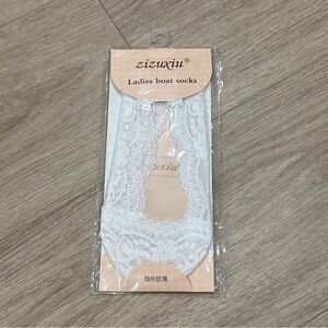 White Lace Ladies Boat Socks new